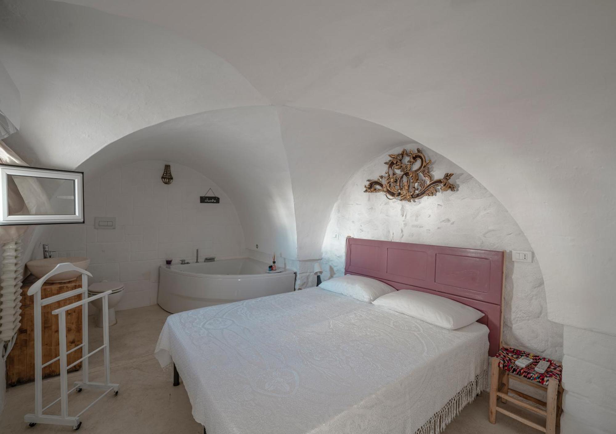 Casalice - Tradizione E Comfort A Ostuni Zewnętrze zdjęcie